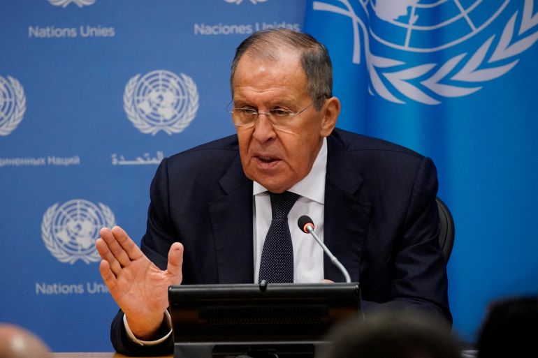 Üçtərəfli razılaşmalar əvvəlki kimi aktualdır - LAVROV