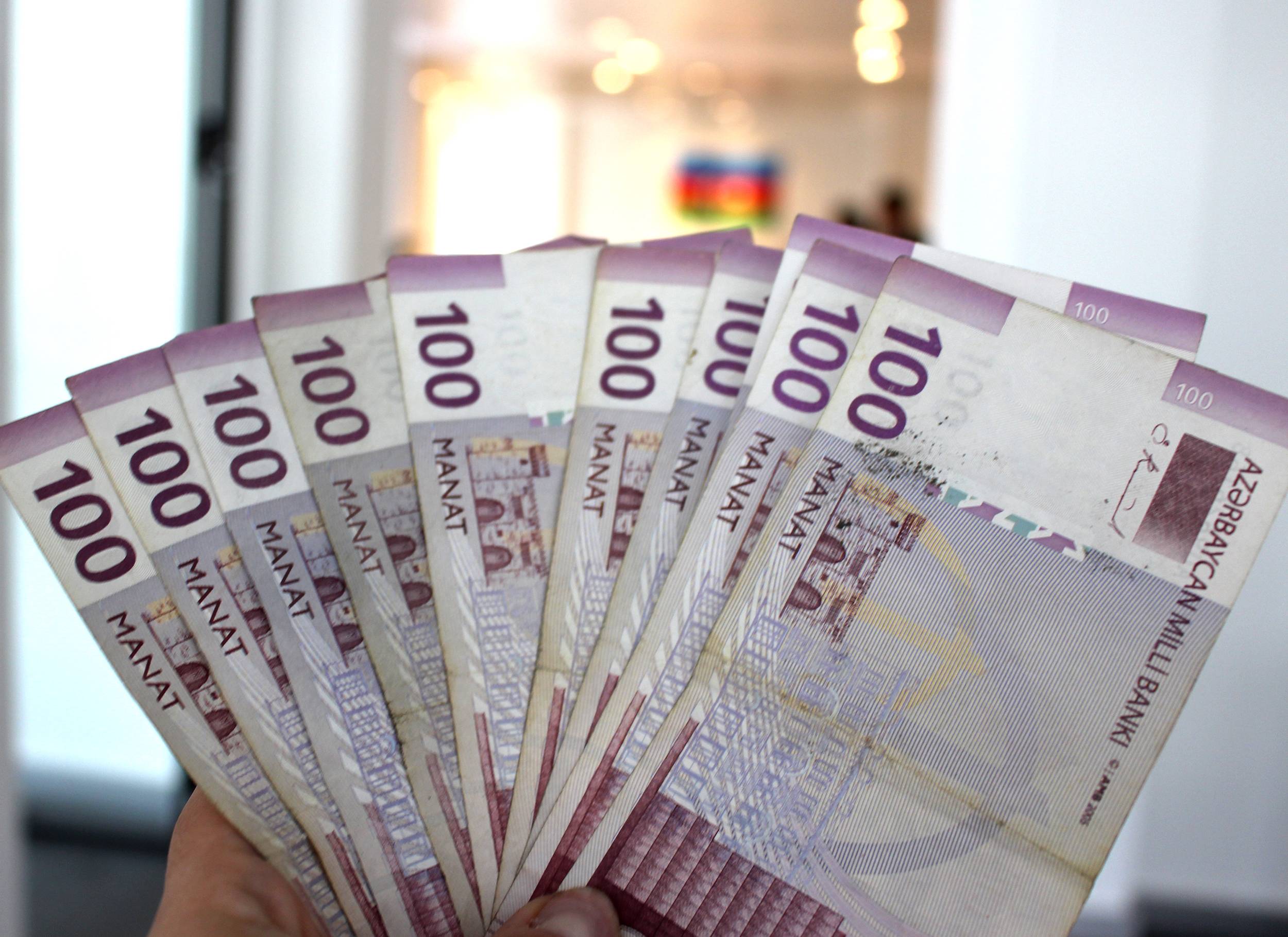 Əhalinin banklardakı əmanətinin məbləği açıqlanıb