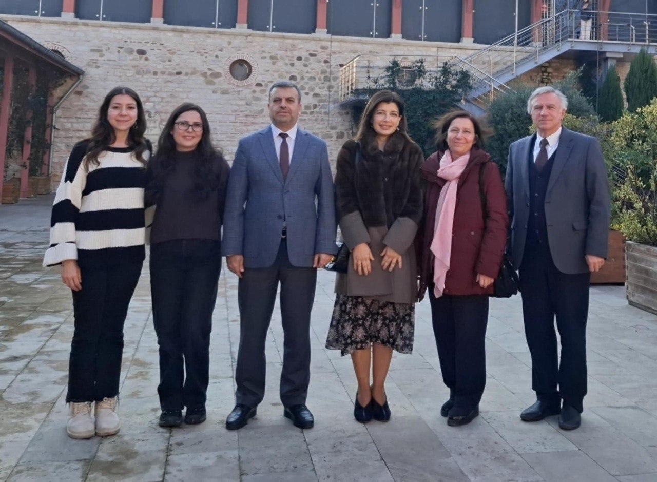 Günay Əfəndiyeva İstanbulda görüşlər keçirdi - FOTO