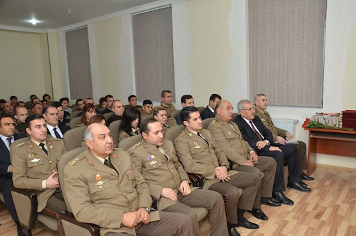 FHN əməkdaşlarının maaşı QALDIRILIR