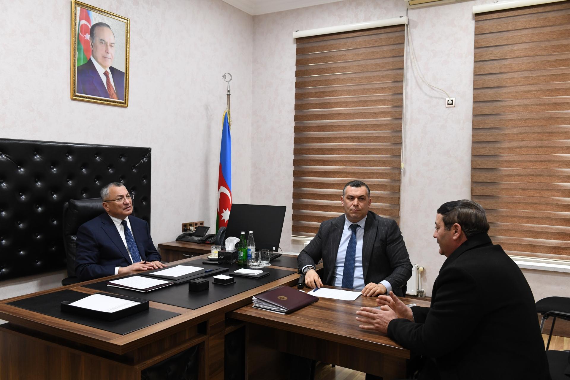 Komitə sədri vətəndaşları qəbul edib - FOTO