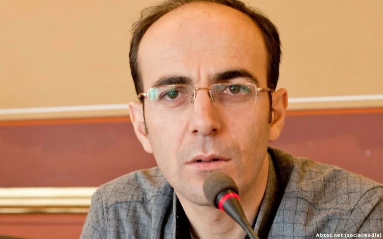 Jurnalist Şəmşad Ağa SAXLANILDI