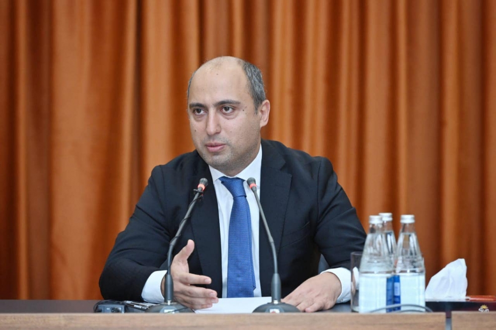Təhsilimizin arzuolunan səviyyədə olması üçün vaxt lazımdır
