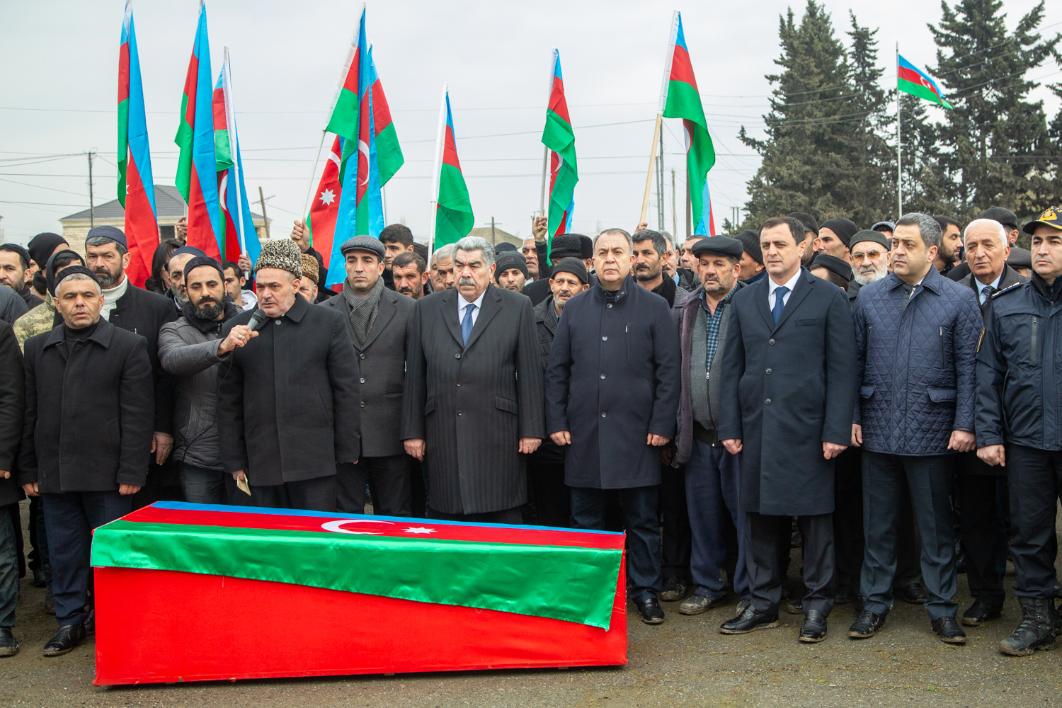 Şəhid hərbçimiz Salyanda dəfn edildi - FOTOLAR