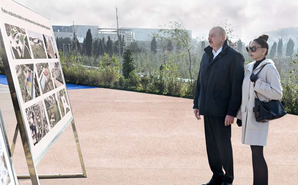 Bakıda yeni park: Prezident və xanımı açılışda - FOTOLAR