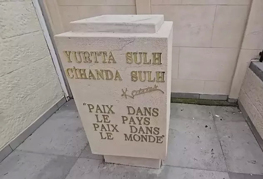 Fransada təxribat: Atatürkün büstü OĞURLANDI