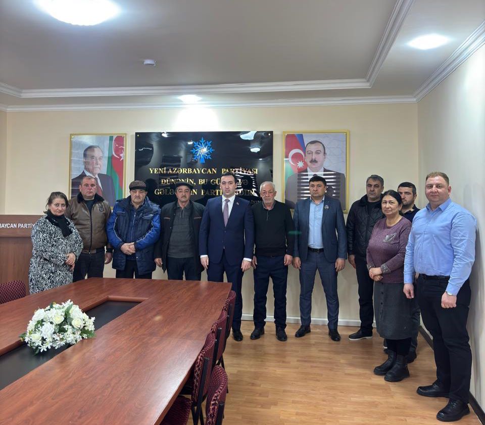 Deputat Mahir Süleymanlı vətəndaşlarla görüşdü - FOTO