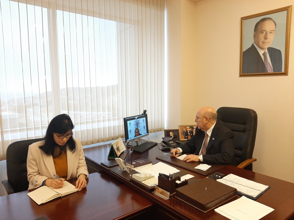 Deputat Əhliman Əmiraslanov seçiciləri qəbul edib - FOTO