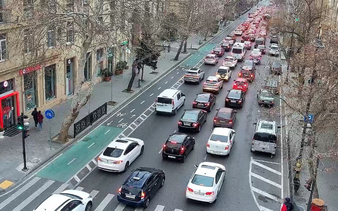 Paytaxt yollarındakı vəziyyətlə bağlı məlumat
