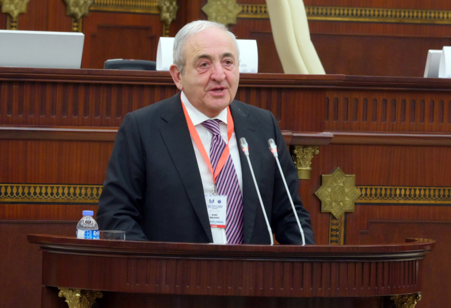 Hər 75 nəfərdən biri qaçqındır - Asəf Hacıyev 