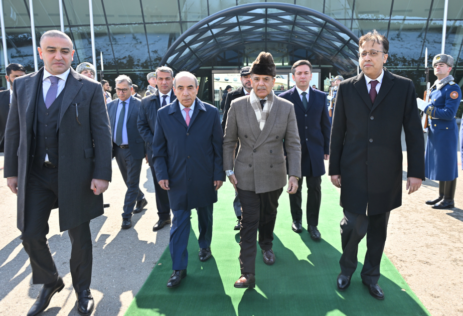 Pakistanın Baş naziri Bakıdan getdi