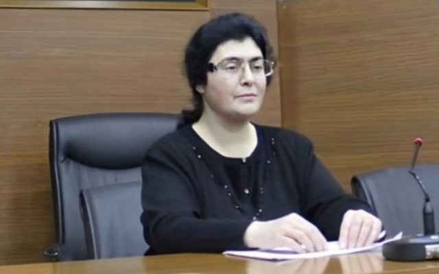 Sabiq xanım məmur vəfat etdi - 10 ay əvvəl işdən çıxarılmışdı