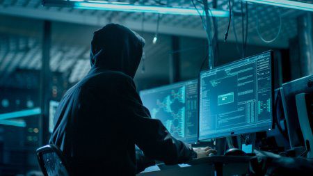 İnternet platformalarında dələduzluq edən şəxslərə qarşı ƏMƏLİYYAT