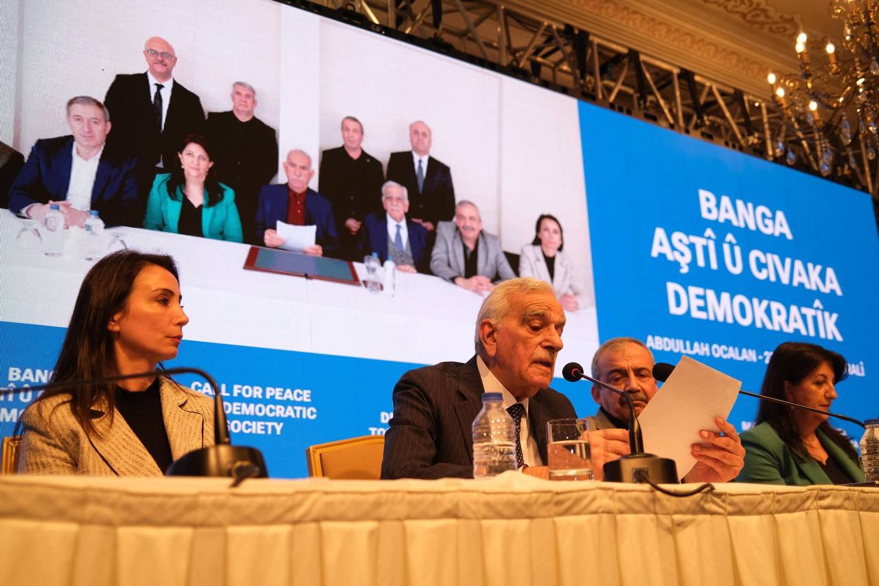 Öcalanın terrorçulara çağırışına dünyadan REAKSİYALAR