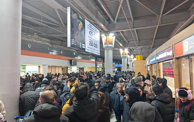 Tbilisi Beynəlxalq Hava Limanında HƏYƏCAN