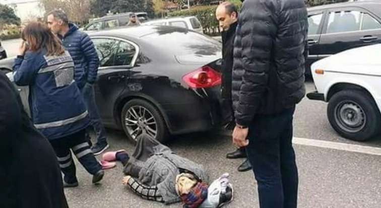 ​​​​Şirvanda süpürgəçini maşın vurdu