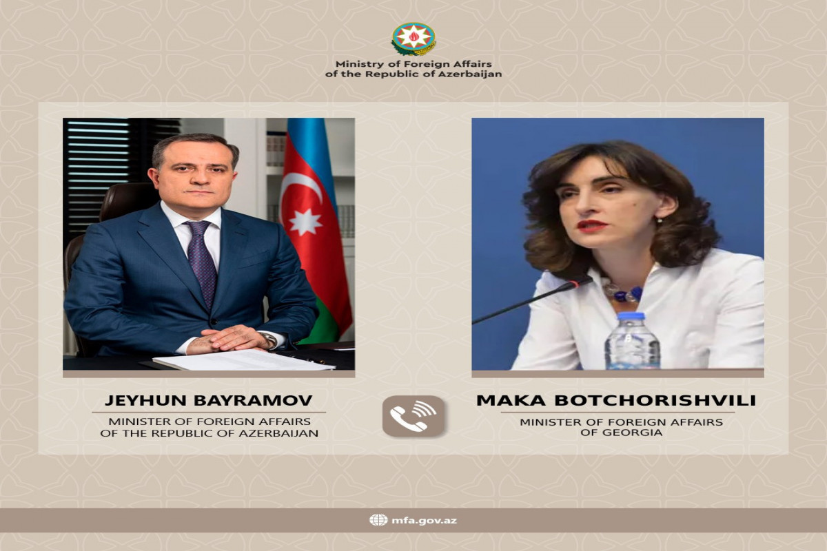 Bayramov həmkarı ilə regional məsələlərdən danışdı