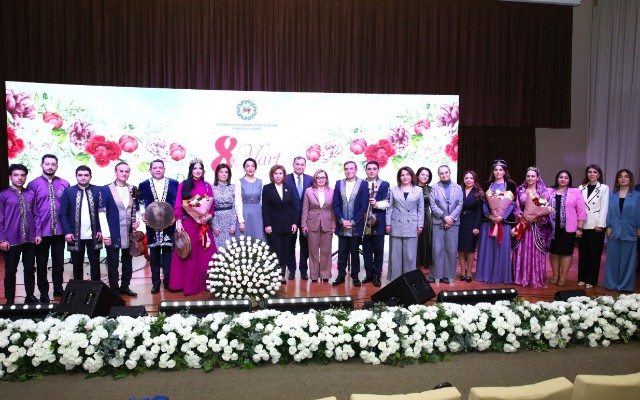 AHİK tərəfindən Qadınlar Günü münasibətilə konsert proqramı təşkil olunub - FOTOLAR