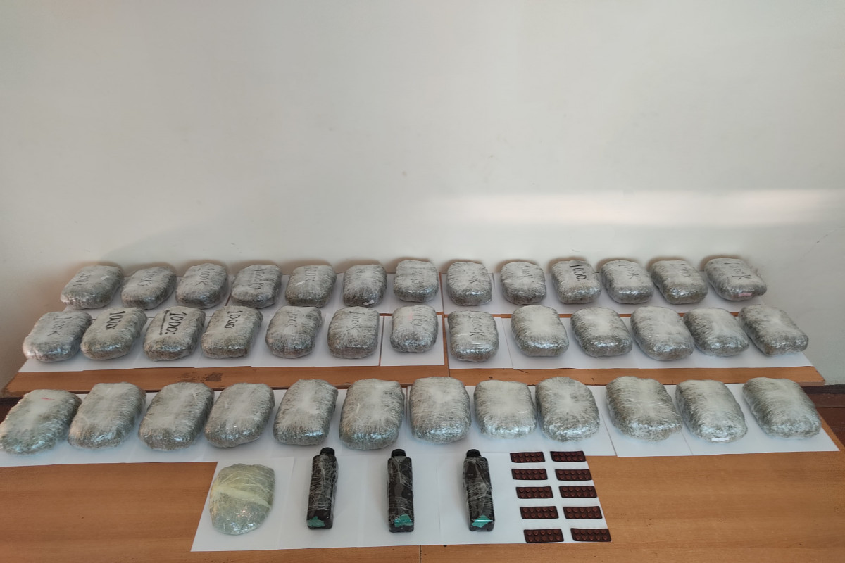 İrandan Azərbaycana 42 kq narkotik keçirilməsinin qarşısı alındı
