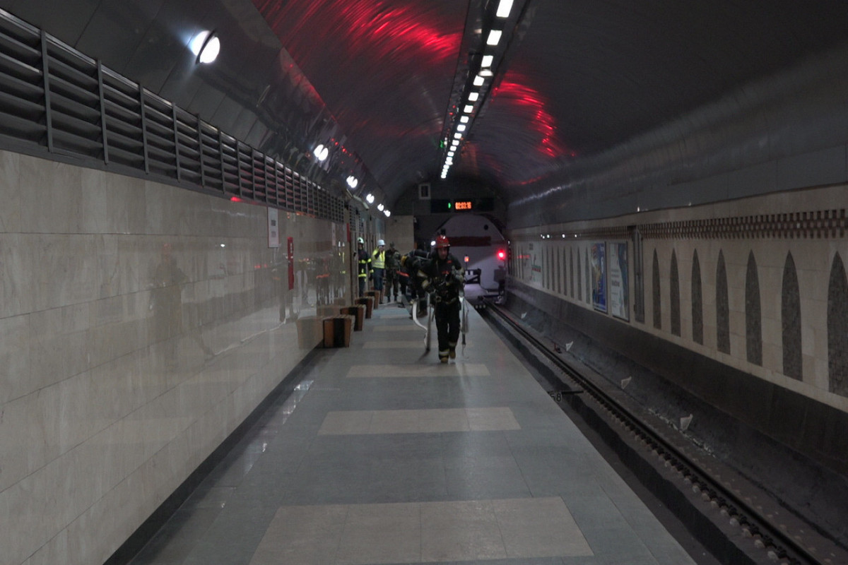 FHN metroda təlim keçirdi - VİDEO
