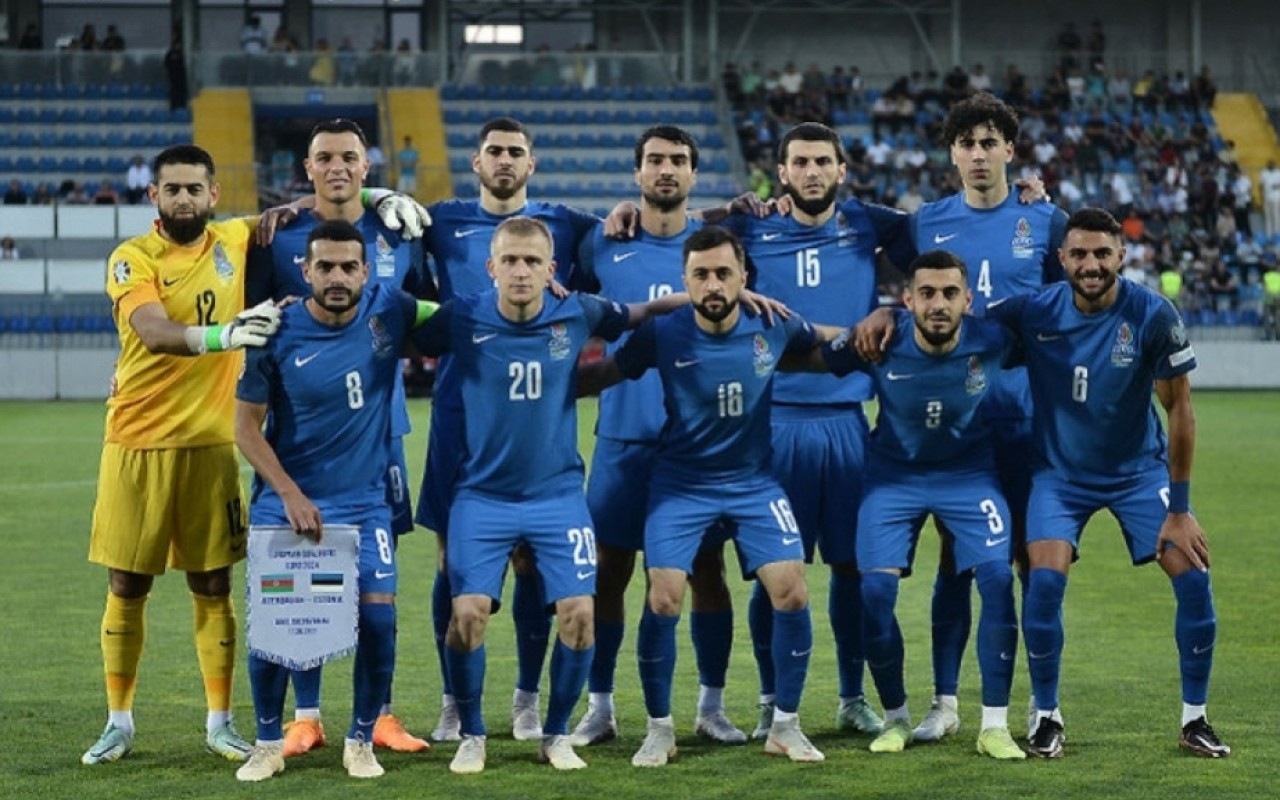 Azərbaycan millisinə 25 futbolçu çağırıldı