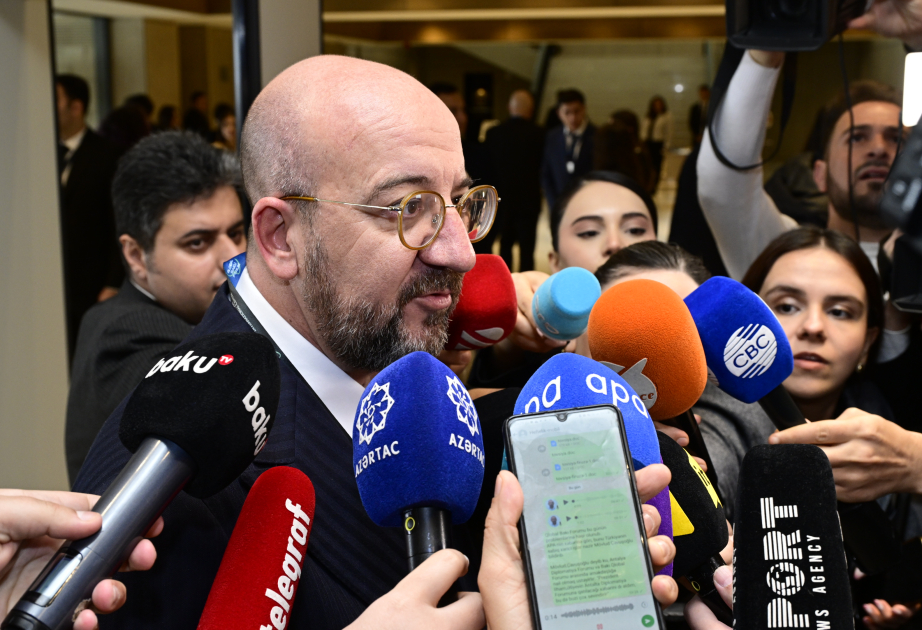 Problemləri həll etmək üçün addımlar ata bilərik 