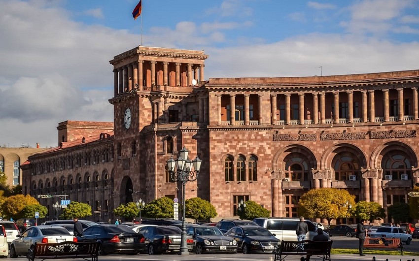 Ermənistanda seçki POZUNTULARI