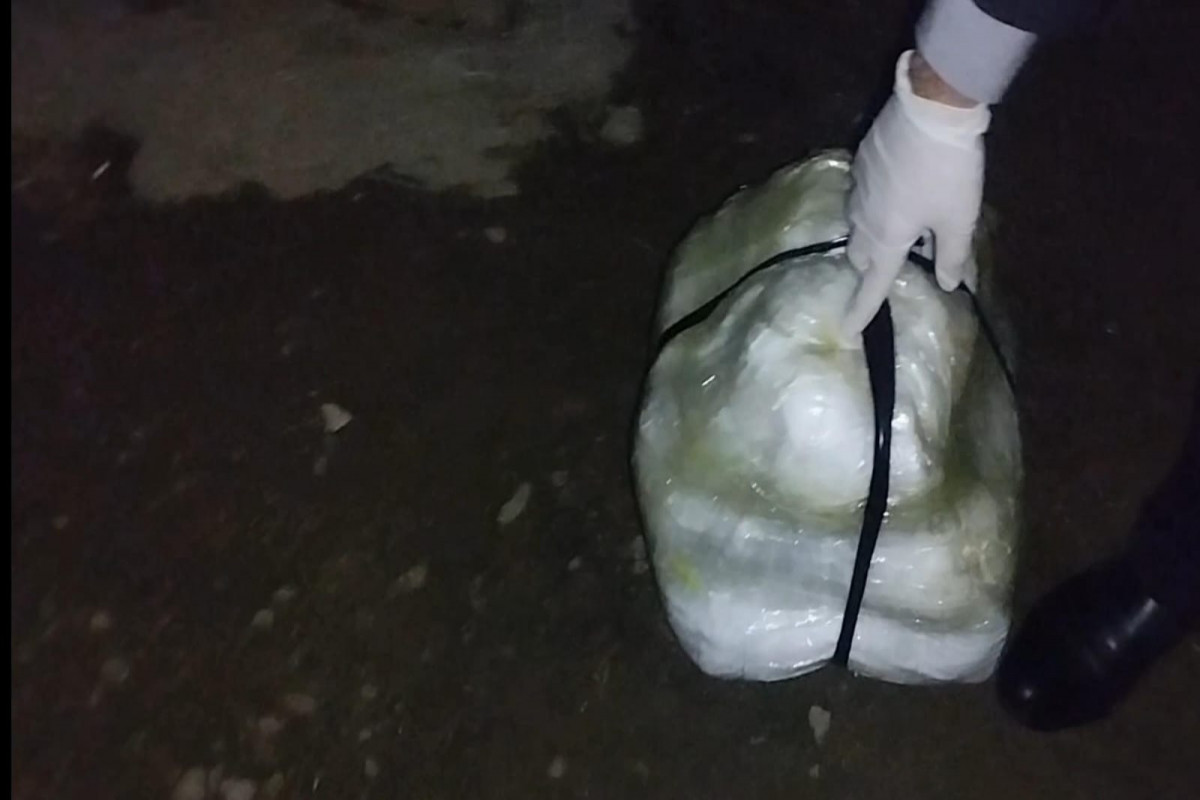 Astarada PUA ilə narkotik daşıyan şəxs tutuldu - FOTO