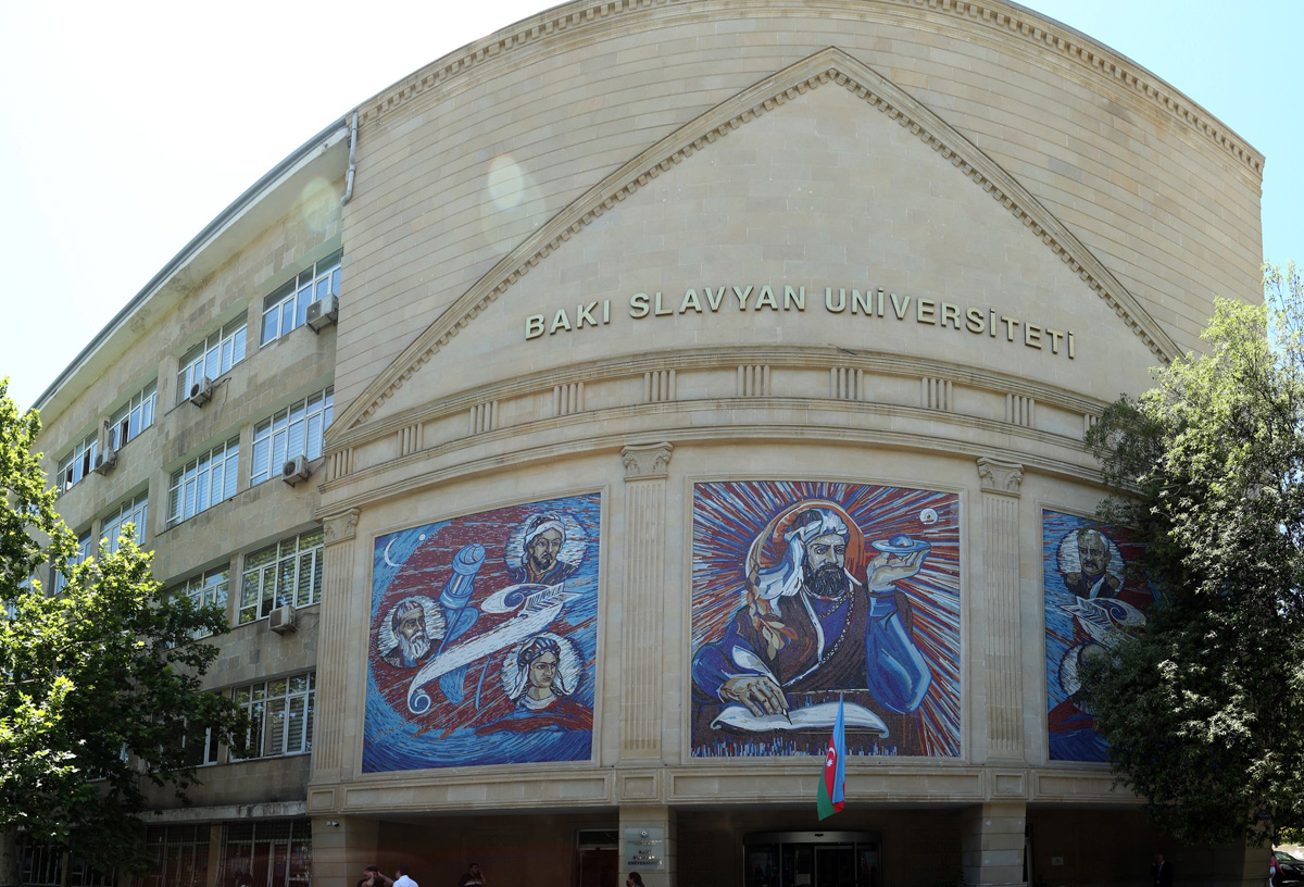 Bu universitetin binası TƏMİR EDİLƏCƏK