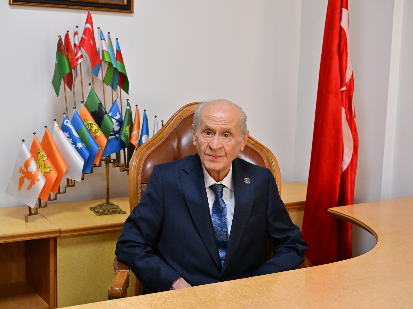 Bağçalını bu şeirlə qarşıladılar: "Durarmı bozqurd..."