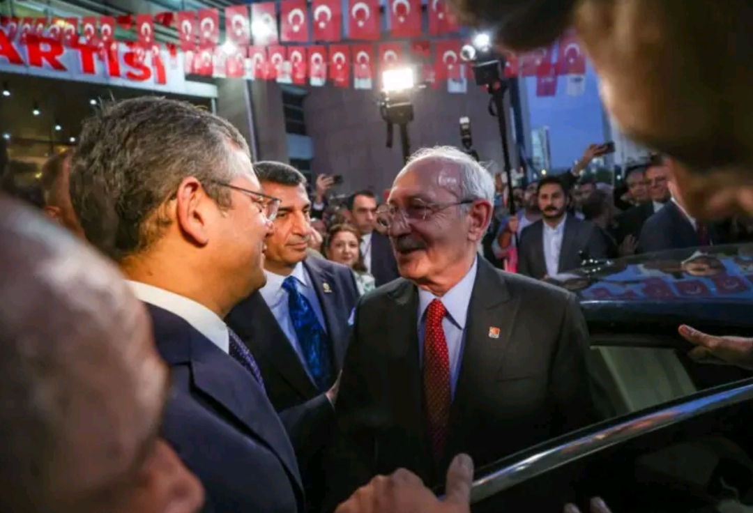 CHP-də qurultay: Özgür Özəlin rəqibləri KİMLƏRDİR...