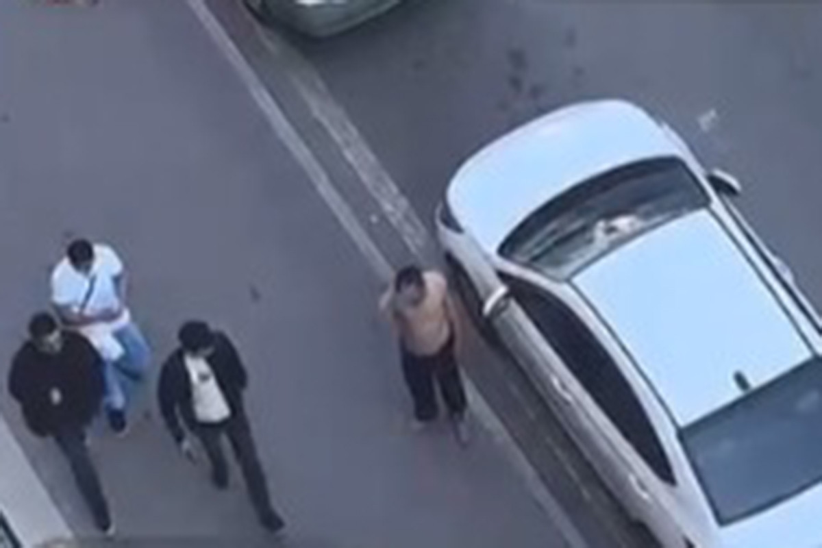 Bakıda yarıçılpaq şəxs SAXLANILDI