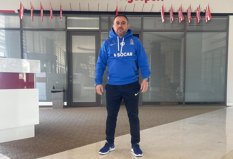İşi düz qursaq, 5 ilə bəhrəsini görə bilərik - Millinin yeni baş məşqçisi - MÜSAHİBƏ