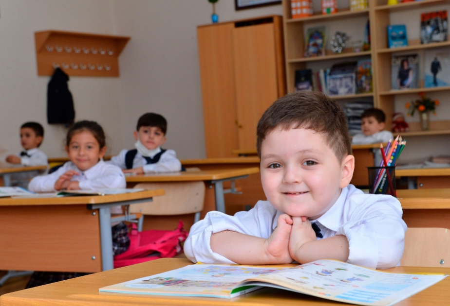 I sinfə qəbulda prioritet tətbiq olunacaq məktəblərin SİYAHISI