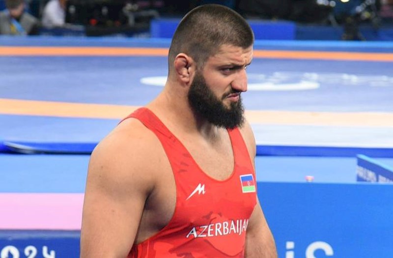 Daha bir güləşçimiz yarımfinalda 