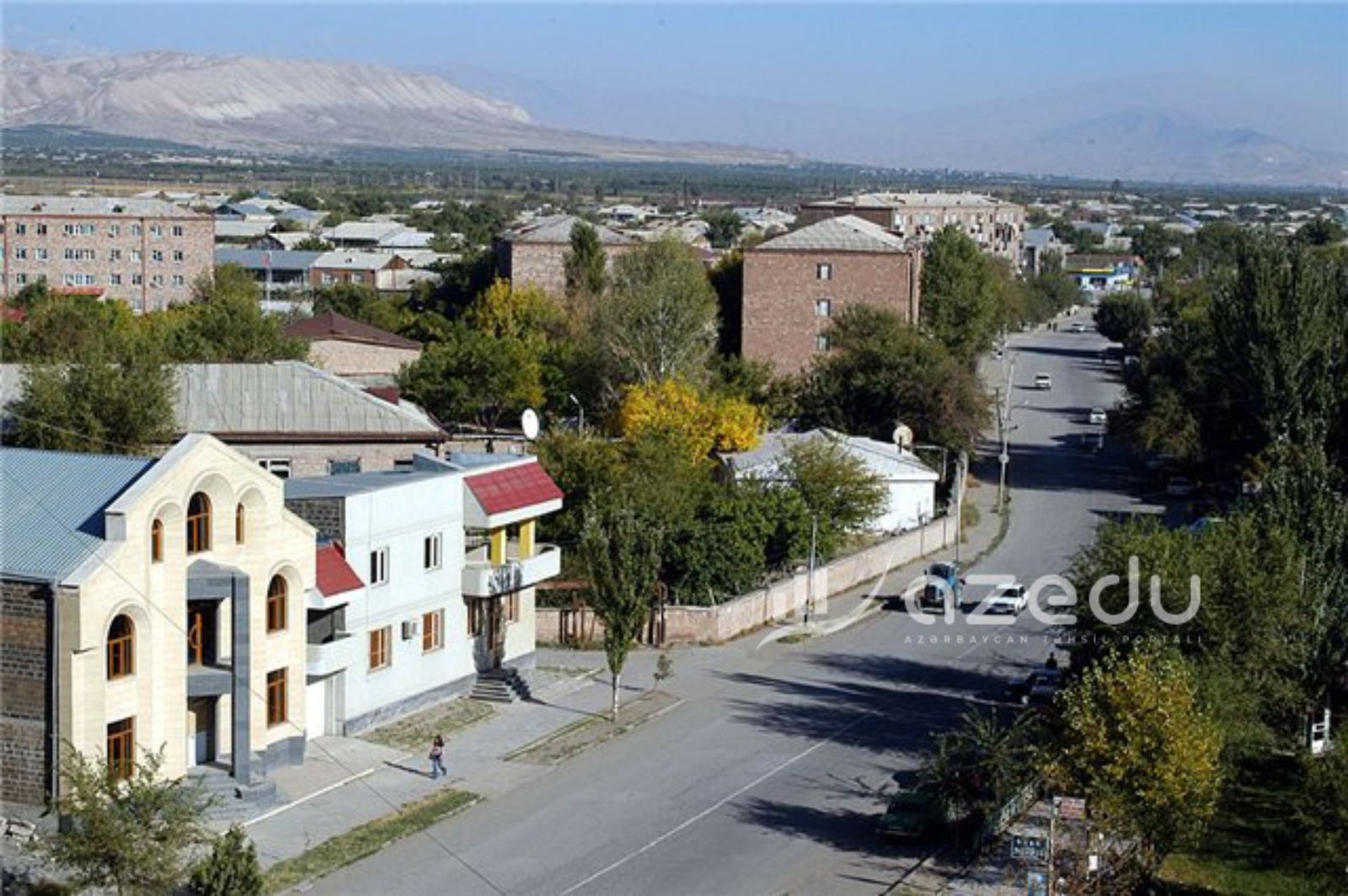 Qərbi Azərbaycan məktəbləri: Tanınmış ziyalıların yetişdiyi Uluxanlı TƏHSİLİ 