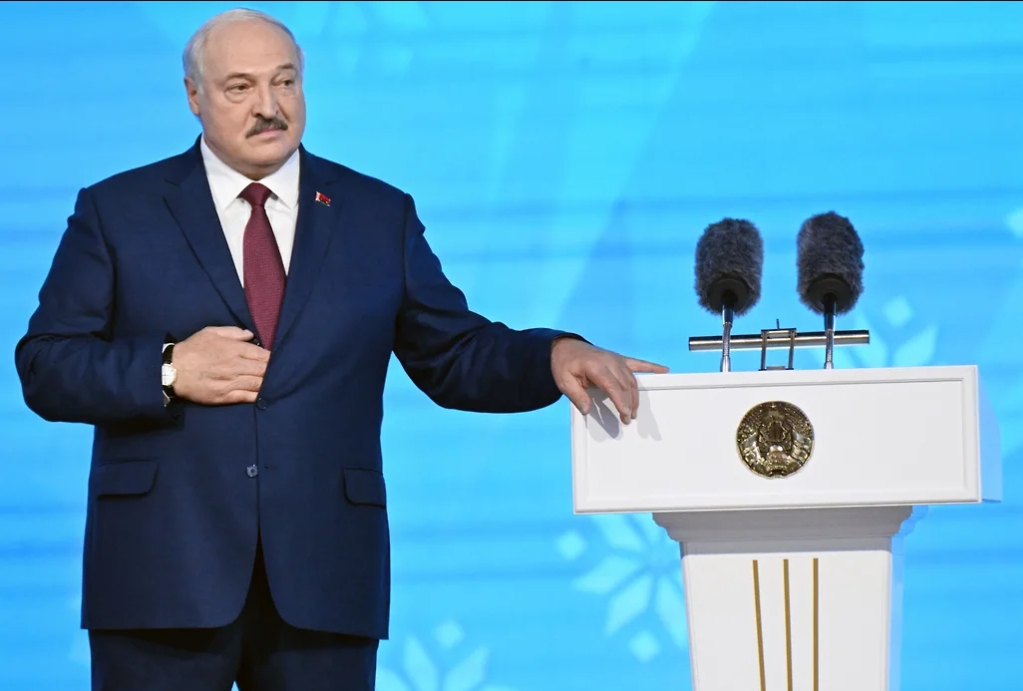 Qərbdə heç vaxt demokratiya olmayıb
