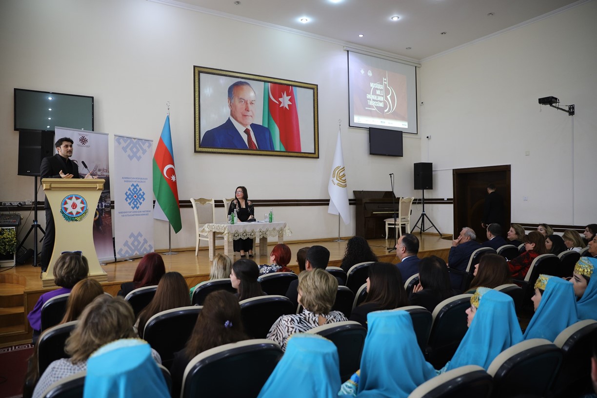 Gəncə Dövlət Universitetində seminar keçirilib - FOTO