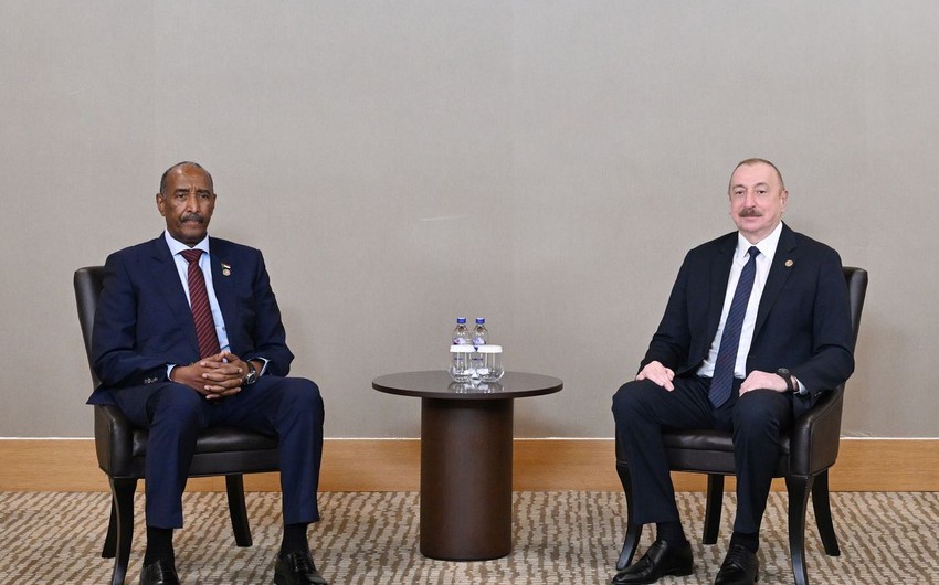 İlham Əliyev həmkarı ilə bir arada