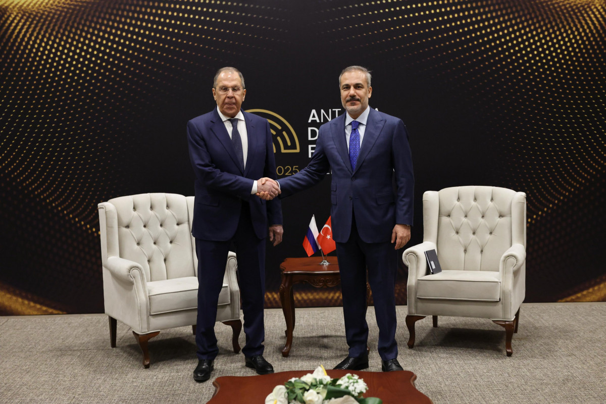 Lavrov Hakan Fidan və Ceyhun Bayramovla görüşdü