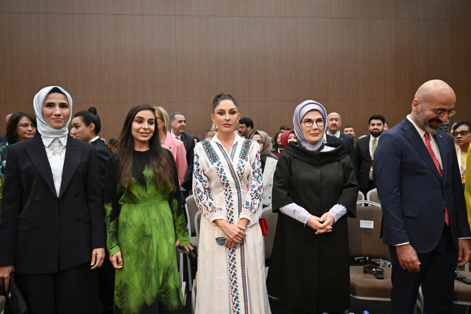 Mehriban Əliyeva Antalya Diplomatiya Forumunda - FOTOLAR