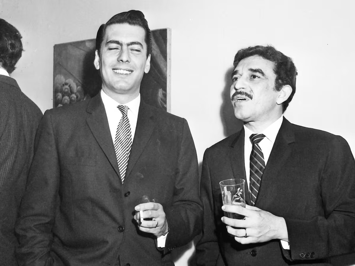 Markesi yumruqlayan, "sol"dan "sağ"a keçən Varqas Llosa...
