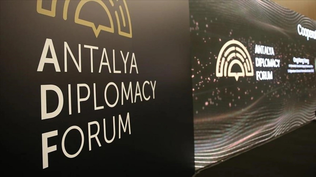 Antalya Forumunda Qərbi Azərbaycan MESAJI
