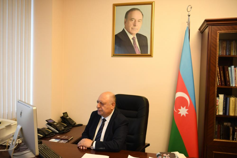 İki qanun layihəsi plenar iclasa tövsiyə edildi