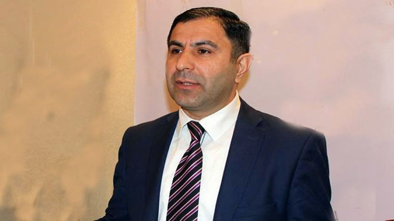 Ədalət Partiyasında qalmaqal - Qurultaya mane olanlar qıfılı dəyişdilər
