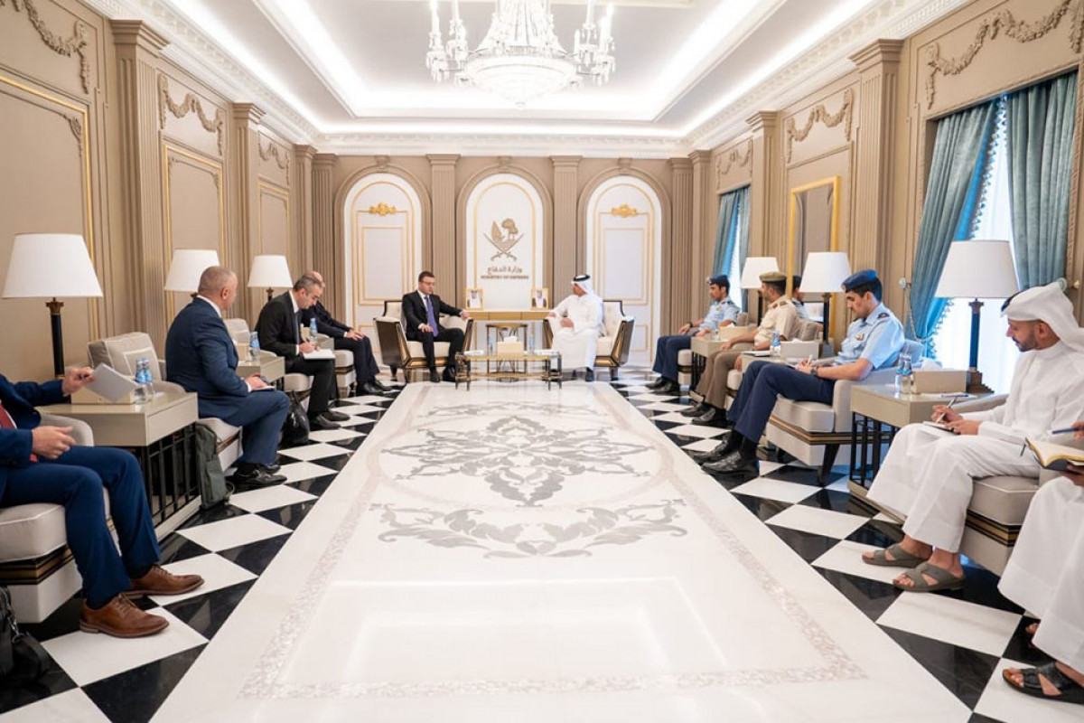 Müdafiə nazirinin müavinləri Qətərə gediblər - FOTO