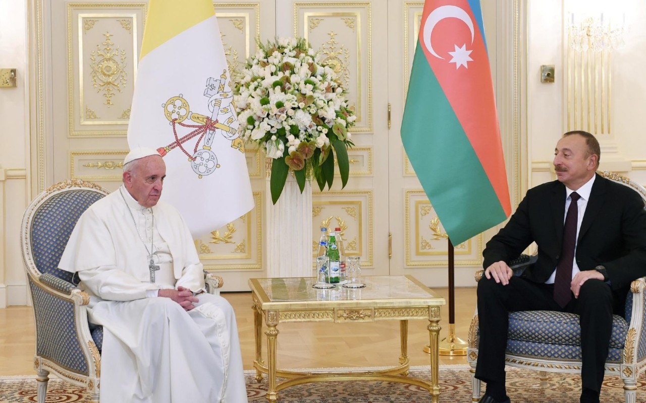 Prezident Roma Papasının ölümü ilə bağlı başsağlığı verdi