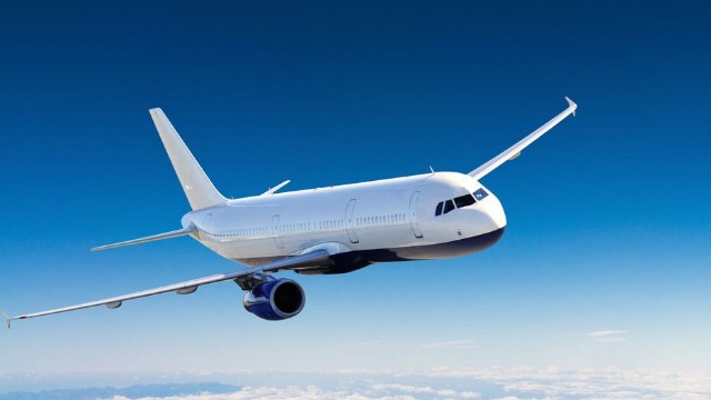 Baş nazirdən aviasiya ilə bağlı yeni qərar