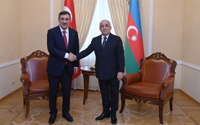 Zəlzələ ilə əlaqədar Bakıdan Ankaraya ZƏNG