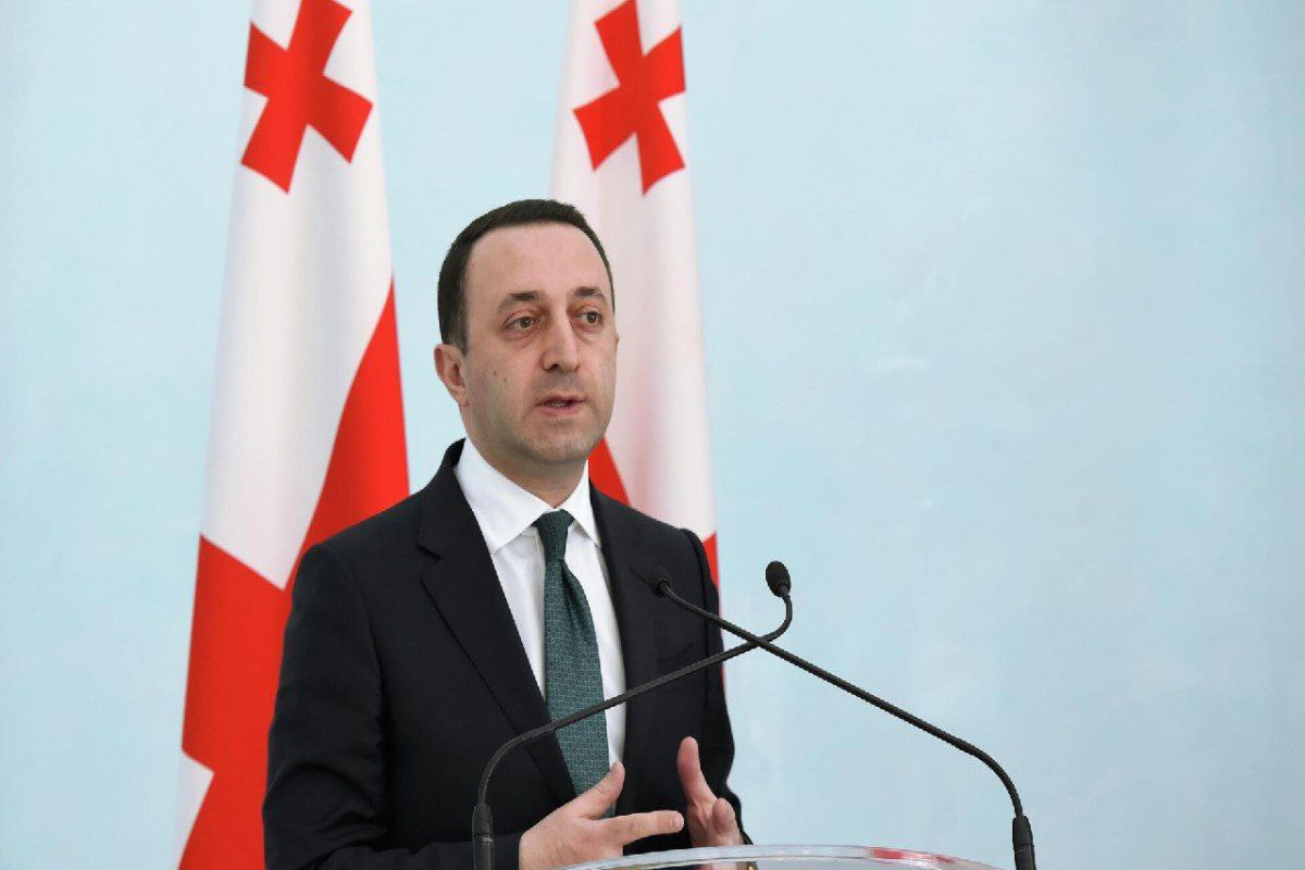 Qaribaşvili “Gürcü Arzusu” partiyasından istefa verdi